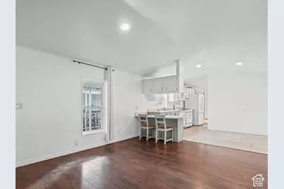11314 S Hidden Vale Ln E #218, Sandy, UT 84094 - Photo 9