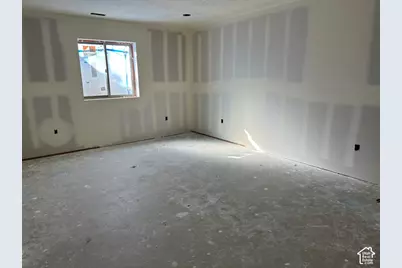 6651 W Braeburn Way, West Jordan, UT 84081 - Photo 5