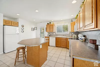 1660 E 900 S #23, Clearfield, UT 84015 - Photo 9