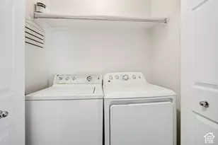 1660 E 900 S, Clearfield, UT 84015 - Photo 19
