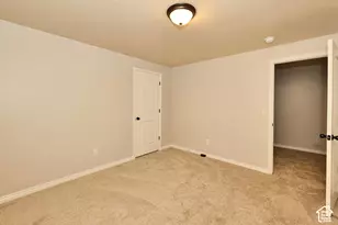1013 W 250 N, Clearfield, UT 84015 - Photo 41