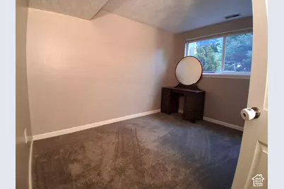 976 E 500 N, Ogden, UT 84404 - Photo 9