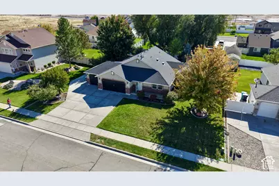 169 W 2050 N, Harrisville, UT 84414 - Photo 45