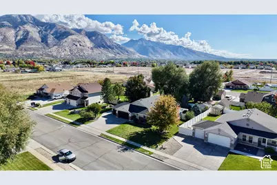 169 W 2050 N, Harrisville, UT 84414 - Photo 53