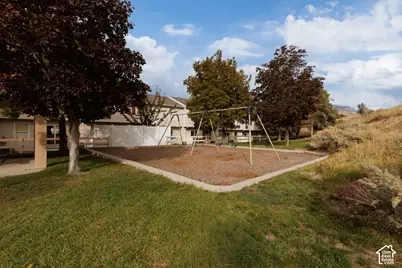 403 E Culross Ln, Draper, UT 84020 - Photo 31