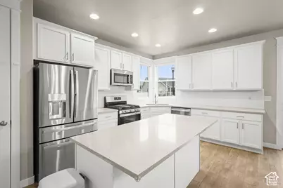 1383 W Watson Ln, Lindon, UT 84042 - Photo 17