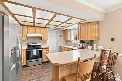 3854 W 7875 S, West Jordan, UT 84088 - Photo 7