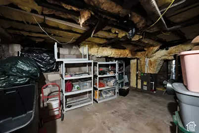 310 S Center St, Santaquin, UT 84655 - Photo 17