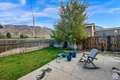 310 S Center St, Santaquin, UT 84655 - Photo 21