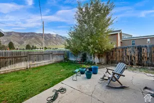 310 S Center St, Santaquin, UT 84655 - Photo 21