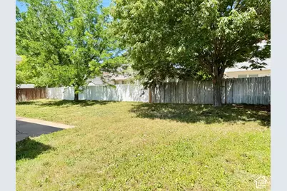 278 W 2000 S, Clearfield, UT 84015 - Photo 43