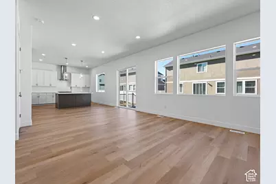 18 S Crimson Way #304, Mapleton, UT 84664 - Photo 9