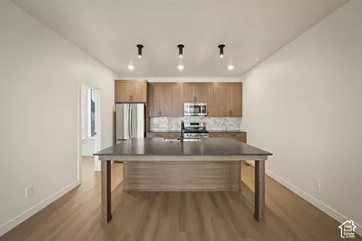 4046 S Sandridge Dr W #3, Roy, UT 84067 - Photo 1