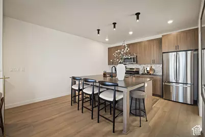 4046 S Sandridge Dr W #UNIT 4, Roy, UT 84067 - Photo 3