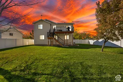 2443 S 1400 Blvd W, Woods Cross, UT 84087 - Photo 25