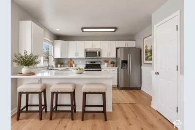 1002 W York Dr N, North Salt Lake, UT 84054 - Photo 5