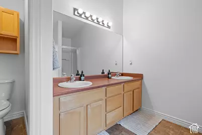 4999 S Riverside Dr, Murray, UT 84123 - Photo 15