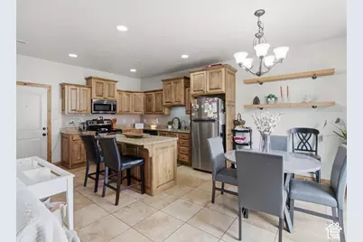 858 S Pheasant Run W, Orem, UT 84058 - Photo 15