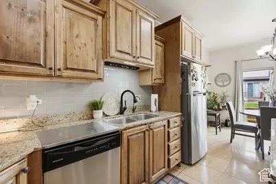 858 S Pheasant Run W, Orem, UT 84058 - Photo 21