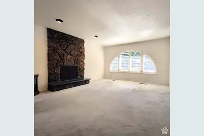1913 E Terrace Dr, Sandy, UT 84093 - Photo 3