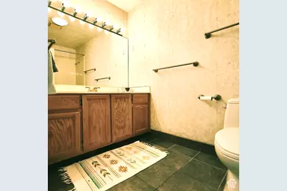 1913 E Terrace Dr, Sandy, UT 84093 - Photo 11
