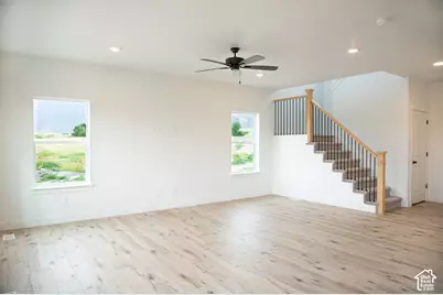 543 E 720 N Lot #1, Salem, UT 84653 - Photo 3