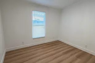 75 W 250 N, Clearfield, UT 84015 - Photo 7
