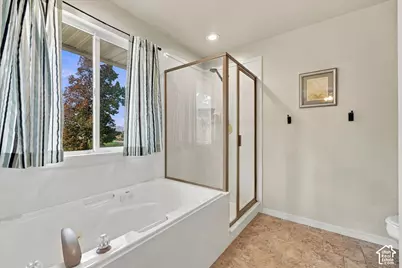 11192 S Crescent Vista Ln W, Sandy, UT 84070 - Photo 25