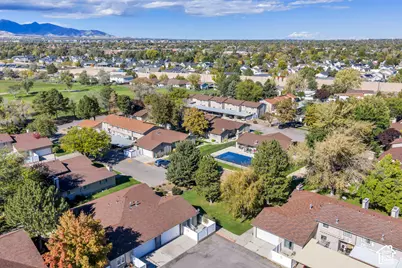91 S Santa Rita Pl, West Jordan, UT 84088 - Photo 35