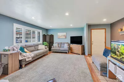 91 S Santa Rita Pl, West Jordan, UT 84088 - Photo 7