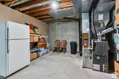 91 S Santa Rita Pl, West Jordan, UT 84088 - Photo 27