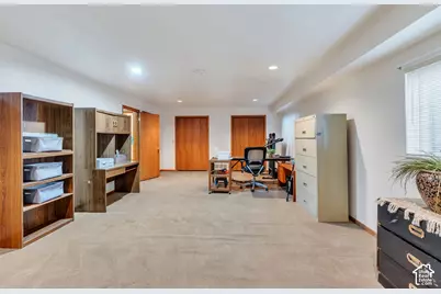91 S Santa Rita Pl, West Jordan, UT 84088 - Photo 23
