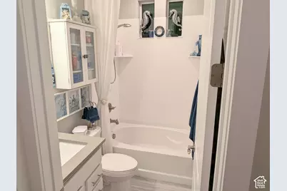 6089 W Lake Ave, South Jordan, UT 84009 - Photo 17