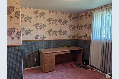 256 E Tennyson Ave, Sandy, UT 84070 - Photo 15