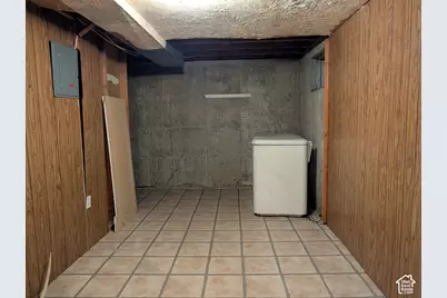 256 E Tennyson Ave, Sandy, UT 84070 - Photo 27