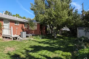 256 E Tennyson Ave, Sandy, UT 84070 - Photo 33