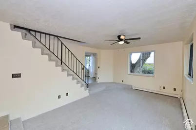 8489 S 2700 W, West Jordan, UT 84088 - Photo 9