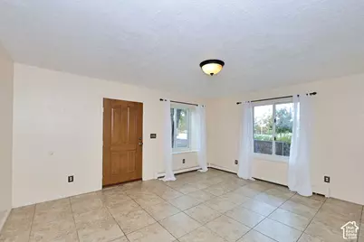8489 S 2700 W, West Jordan, UT 84088 - Photo 5