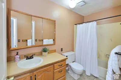 8489 S 2700 W, West Jordan, UT 84088 - Photo 41