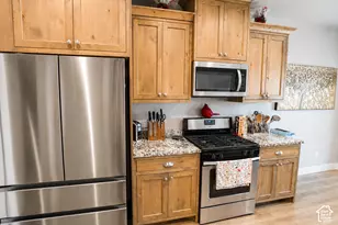 1139 E 200 S, Santaquin, UT 84655 - Photo 9