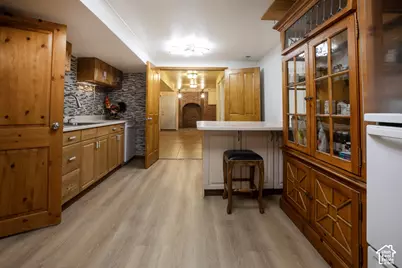 9650 S Buttonwood Dr E, Sandy, UT 84092 - Photo 39