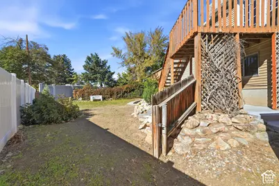 121 W Magic Dr, Murray, UT 84107 - Photo 35