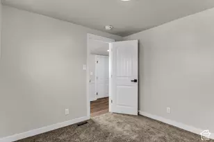 592 W Seventh Ave, Midvale, UT 84047 - Photo 17
