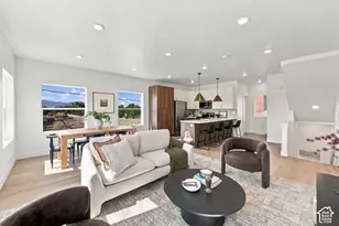 6 E Blackwood Cv S, Midvale, UT 84047 - Photo 7