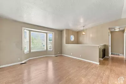 1177 N 200 W, Layton, UT 84041 - Photo 3