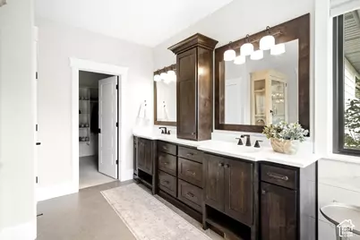 2522 E Thurston Ln, Layton, UT 84040 - Photo 25