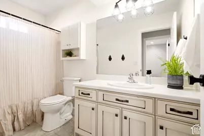 4974 W Sidewinder Cir, Riverton, UT 84096 - Photo 15
