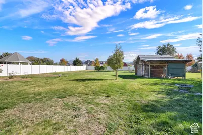 1226 N 1500 W, Clinton, UT 84015 - Photo 25