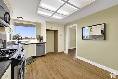 1226 N 1500 W, Clinton, UT 84015 - Photo 9