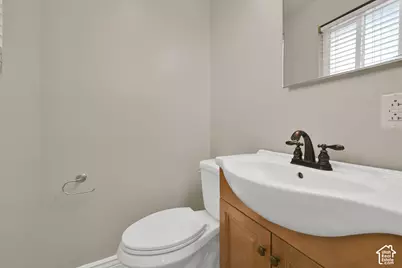 1226 N 1500 W, Clinton, UT 84015 - Photo 13